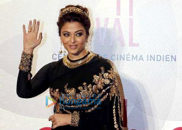 aishwarya shined at the 100 years of indian cinema gala celebration 3