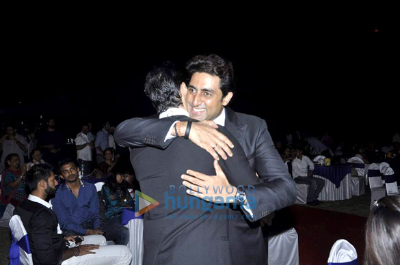 abhishek at indian football awards 2013 6