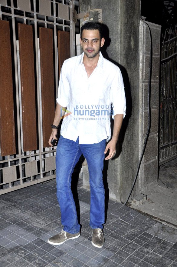 kunal khemus birthday bash 17