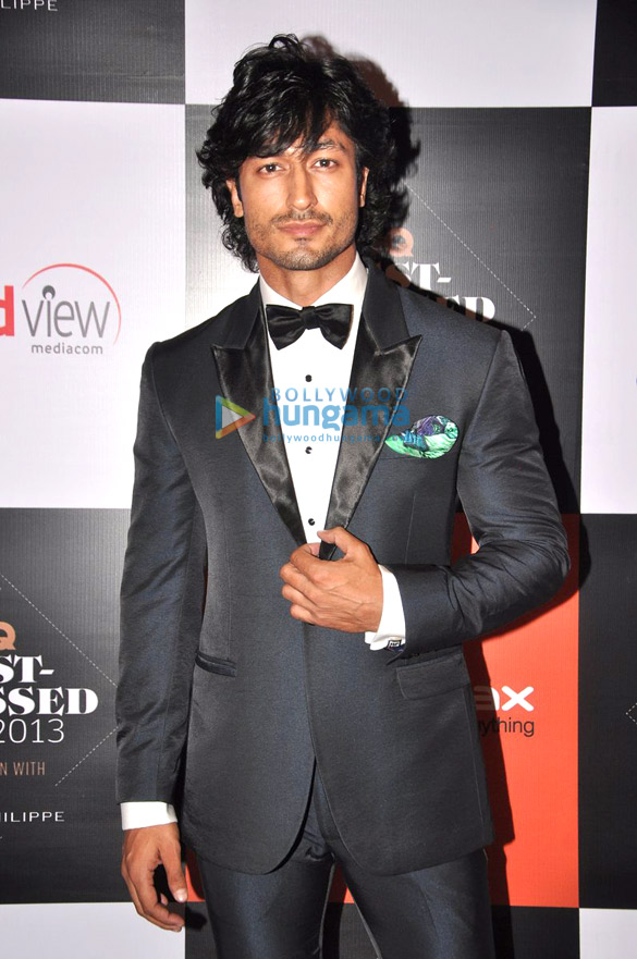 bollywood celebs grace the gq best dressed men 2013 16