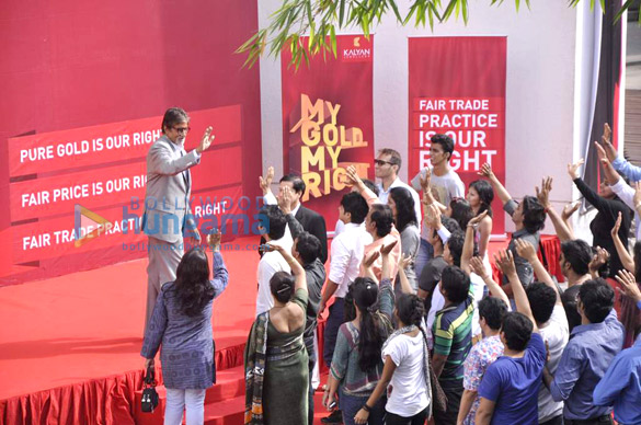 big b at kalyan jewellers ad shoot 5