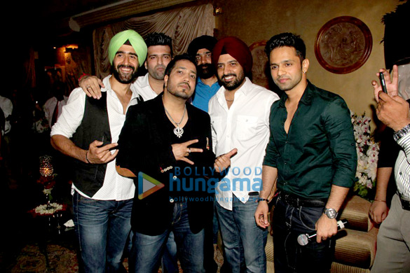 mika singhs birthday bash 4