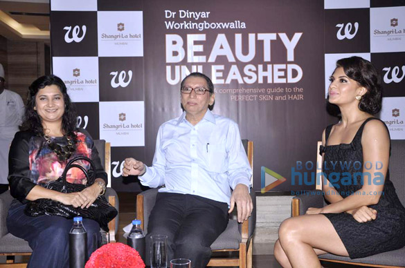 jacqueline at the launch of book beauty unleashed 4