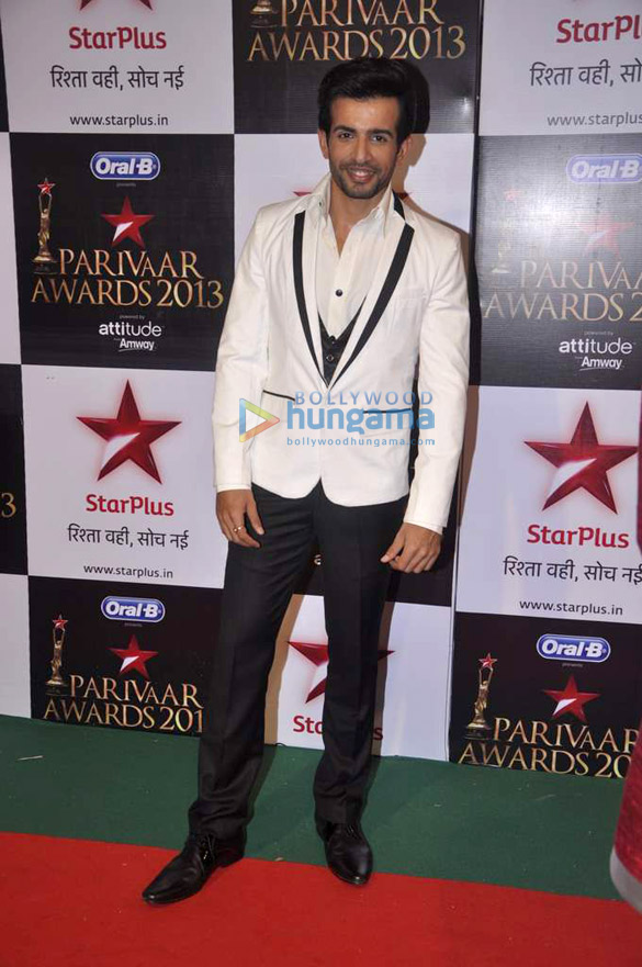 celebs at the 11th star parivaar awards 2013 5
