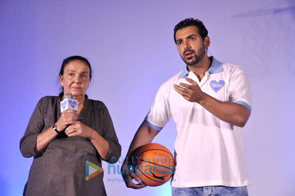 john plays basketball with his mother at pg thank you mom event 4
