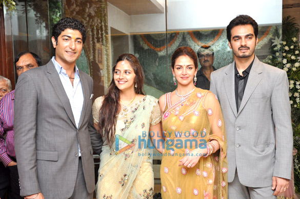 ahana deol gets engaged to vaibhav vora 3