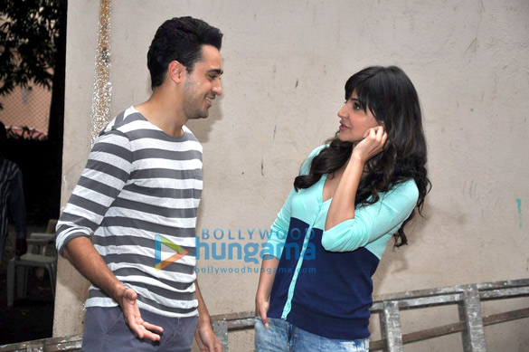 imran khan anushka sharma snapped during bru golds photoshoot 4