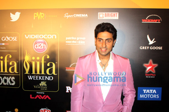 iifa awards 2013 rocks green carpet 4