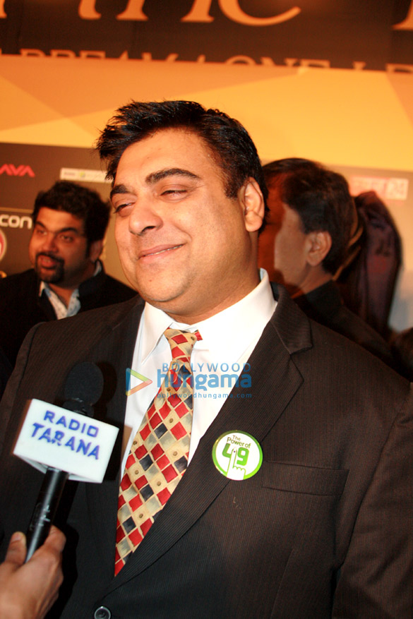 iifa awards 2013 rocks green carpet 24