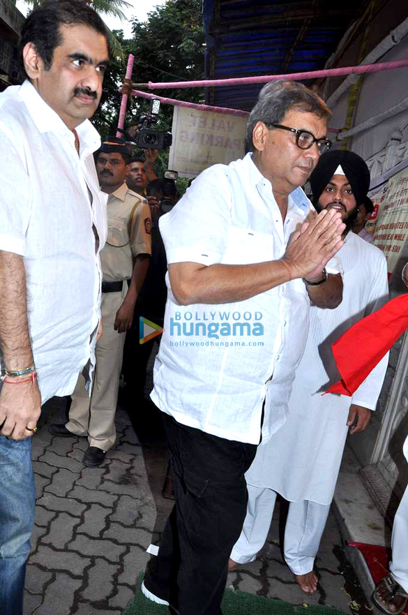 dilip kumar amitabh bachchan at prans prayer meet 24
