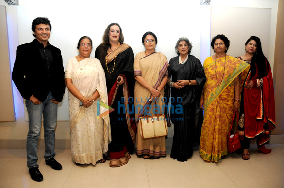 jiya jagiasi throws a bash in honor of lakshmi narayan tripathi 8