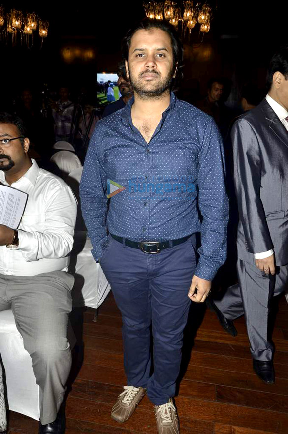 singers at the formation of indian singers rights association isra for royalties 12