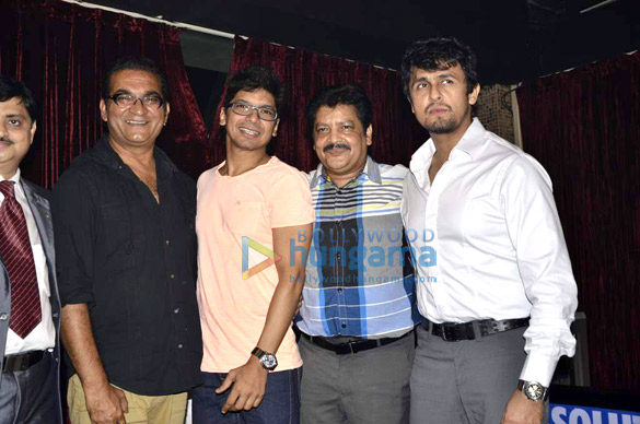 singers at the formation of indian singers rights association isra for royalties 4