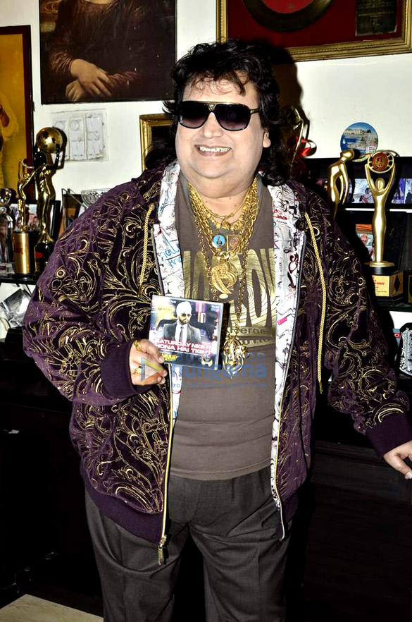 bappi lahiri unveils ramji gulatis album saturday night hona hai tight 3