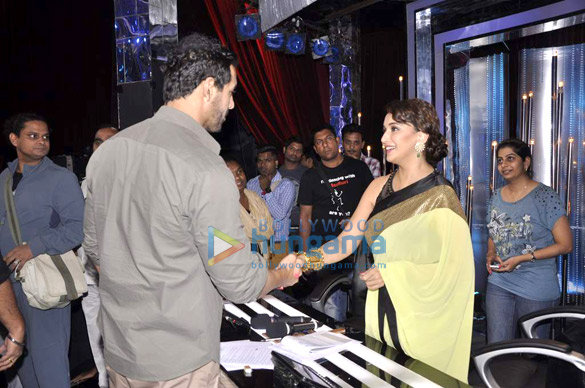 john abraham promotes madras cafe on jhalak dikhhla jaa season 6 8