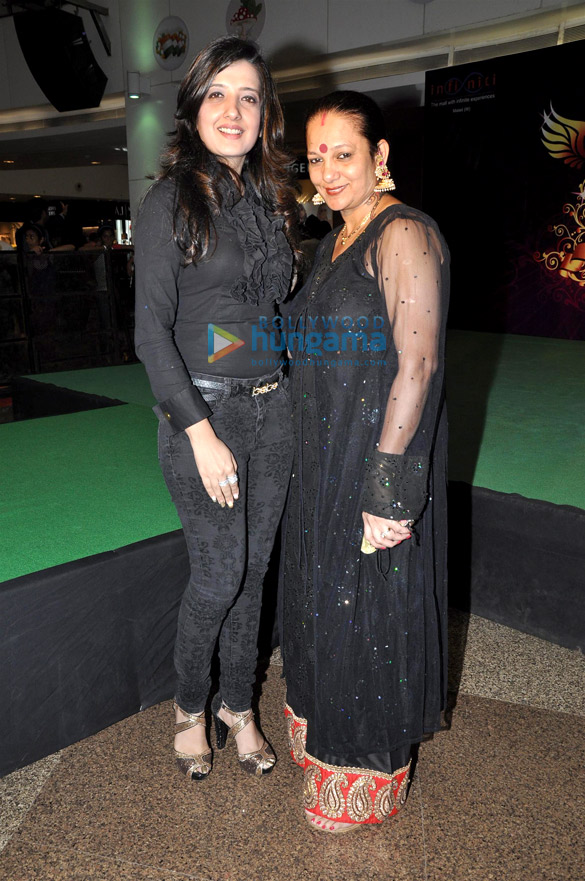 bharat dorris academys fashion show 6