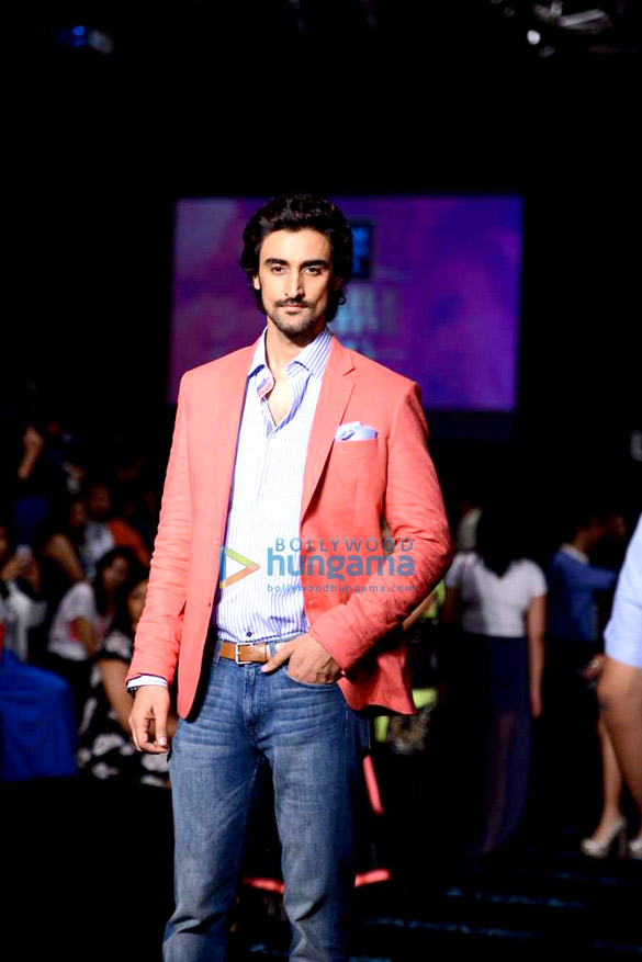 celebs walk for vikram phadnis at lfw 2013 4