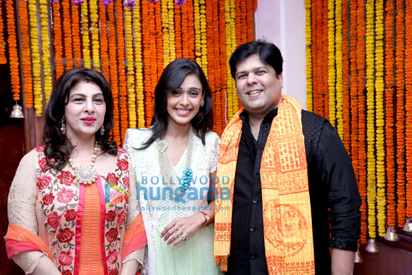 hrishita bhatt celebrates ganesh chaturthi 3