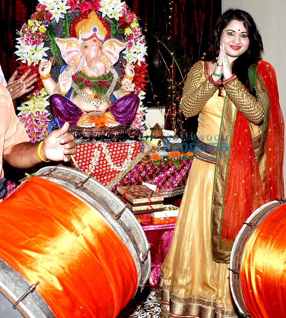 misti mukherjee celebrates ganesh chaturthi at home 4