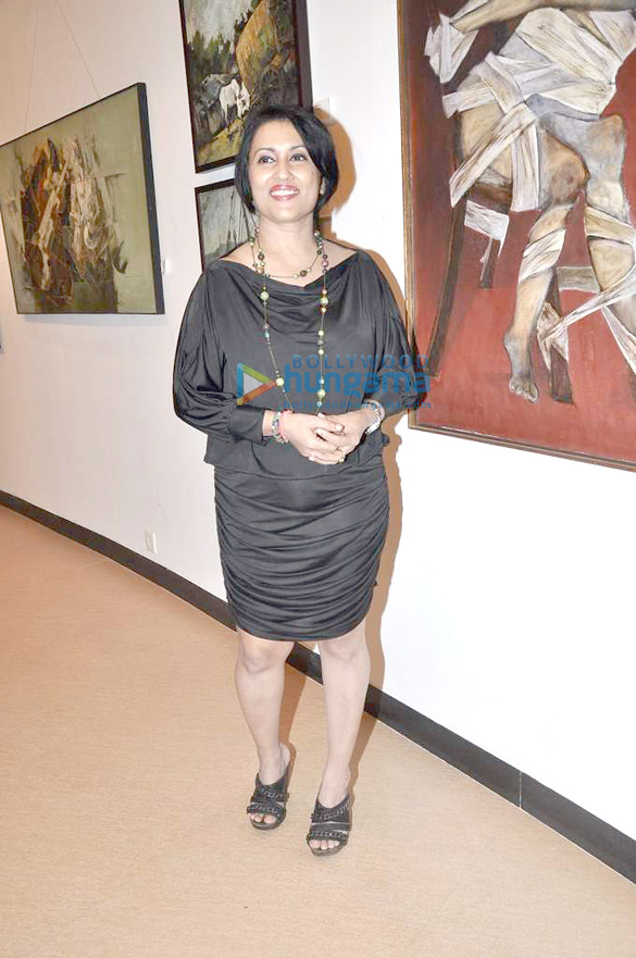 anita dongre vikramaditya at aura art show 7