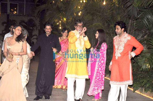 the bachchans celebrate diwali in style 11