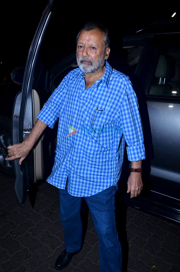 completion bash of movie finding fanny fernandes at olive 8