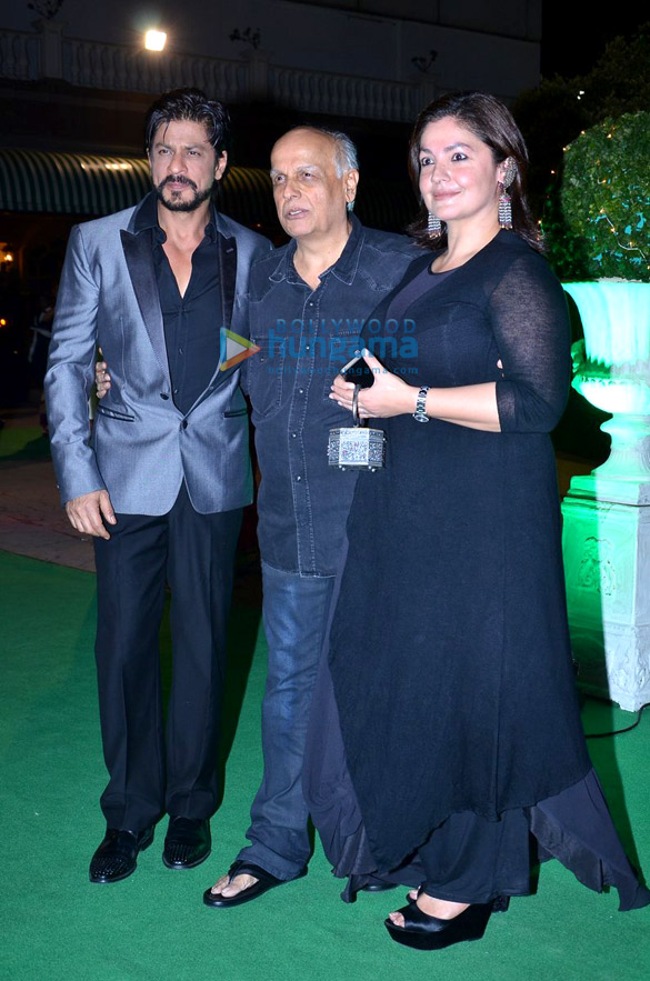 bachchans shahrukh akshay grace vishesh bhatts wedding reception 3