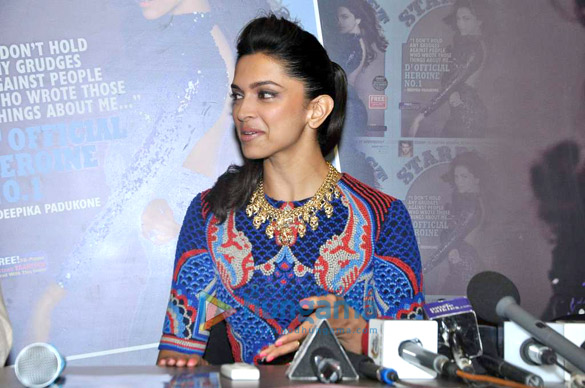 deepika padukone at the stardusts latest issue launch 5