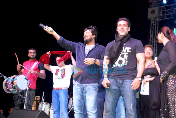 salman khan at shree sankalp pratisthans worli festival 2014 5