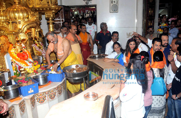 salman khan snapped visiting the siddhivinayak temple 6