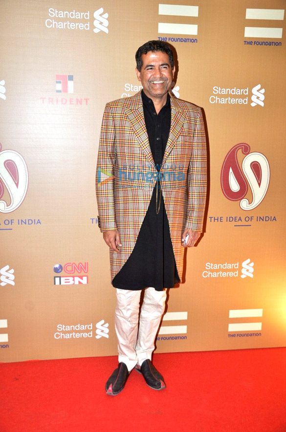 rahul bose at the idea of indias auction 23