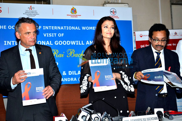 aishwarya rai leads unaids mission on issues of women hiv 2