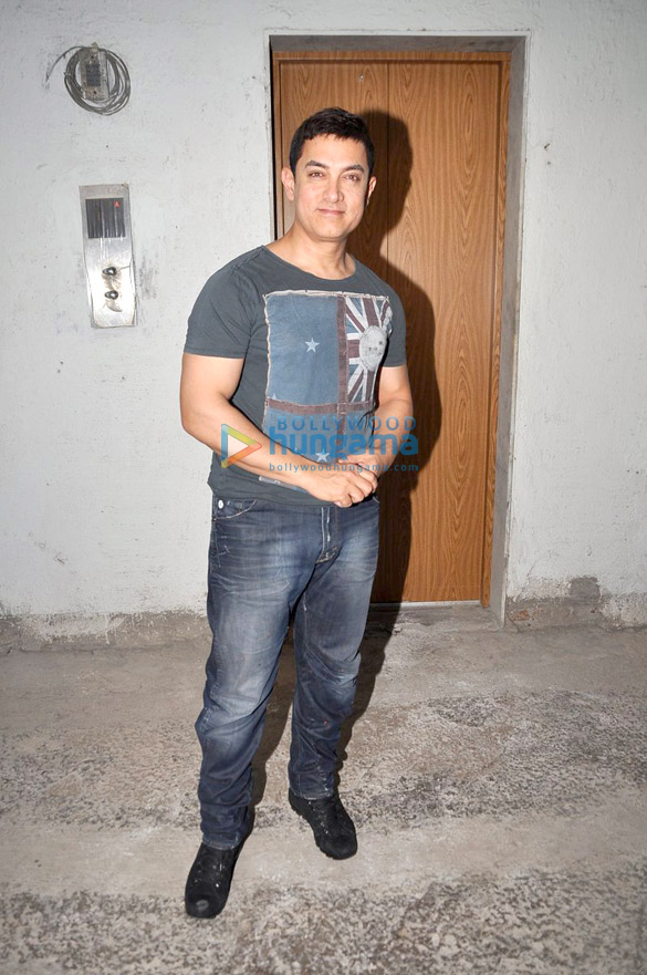 aamir khan meets the media on his 49th birthday 8