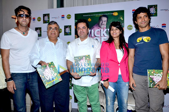 farhan launches chef vicky ratnanis book vicky goes veg 3