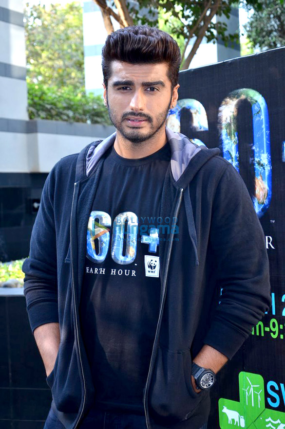 arjun kapoor at 60 earth hour press conference 10