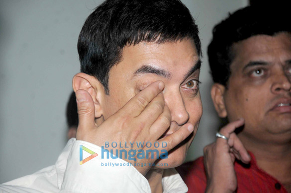 aamir khan interacts with kem hospitals doctors patients 5