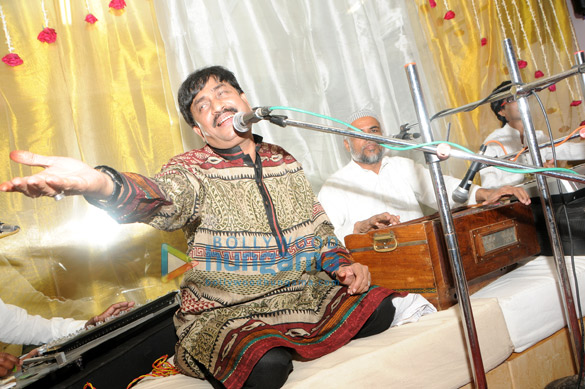 celebs grace music manias shaam e qawwali concert 2