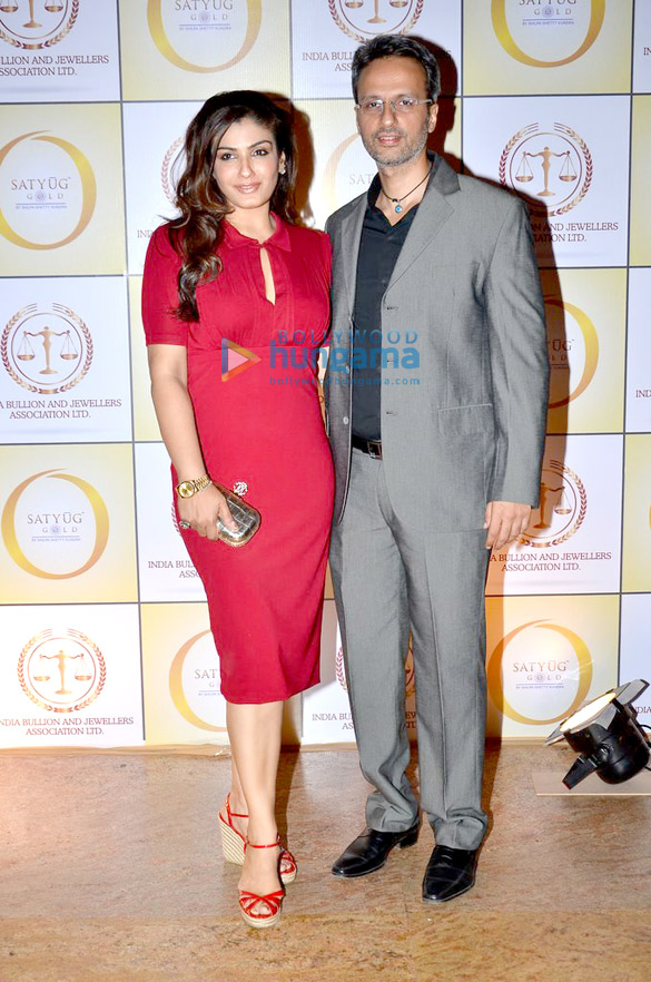 red carpet party of shilpa shettys satyug gold 6