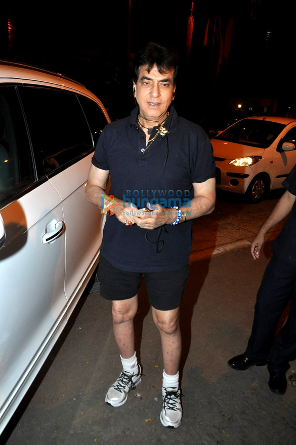 jeetendra snapped on his birthday 6