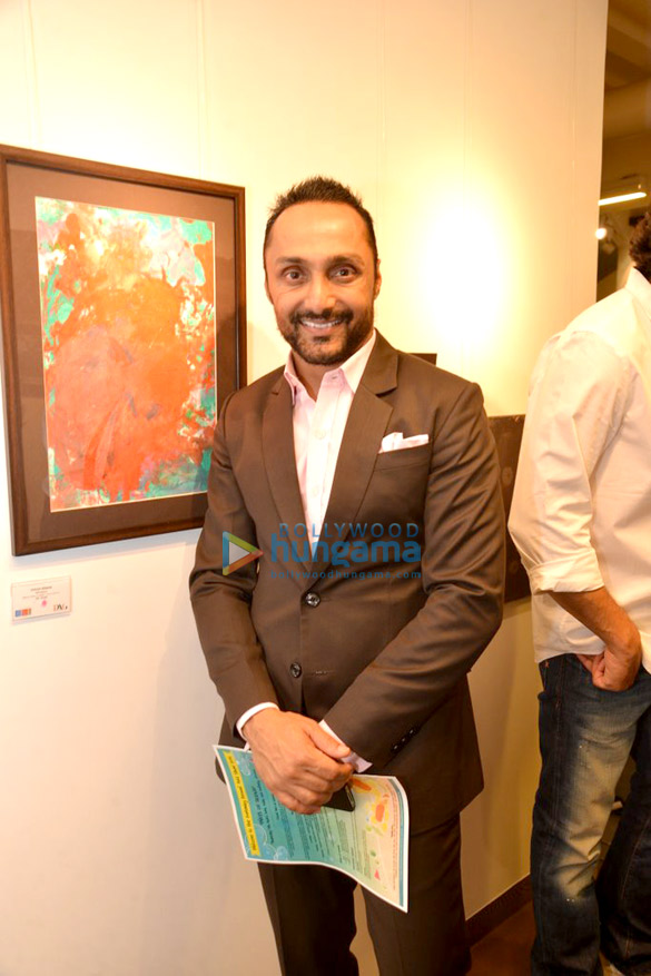 sunny bobby deol at gateway schools annual charity art show 8