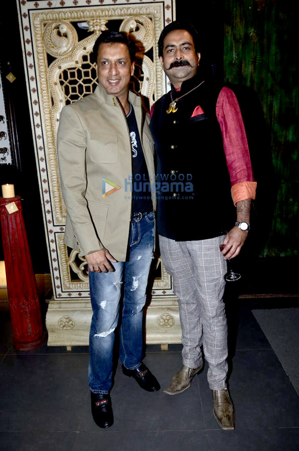 elli avram madhur launch of store grand trunk show 4