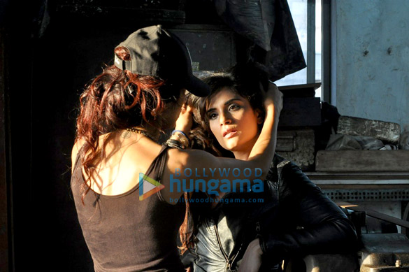 richa chadda snapped at a photo shoot in mumbai 6
