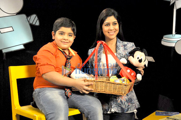 sakshi tanwar on the sets of captain tiao show 3