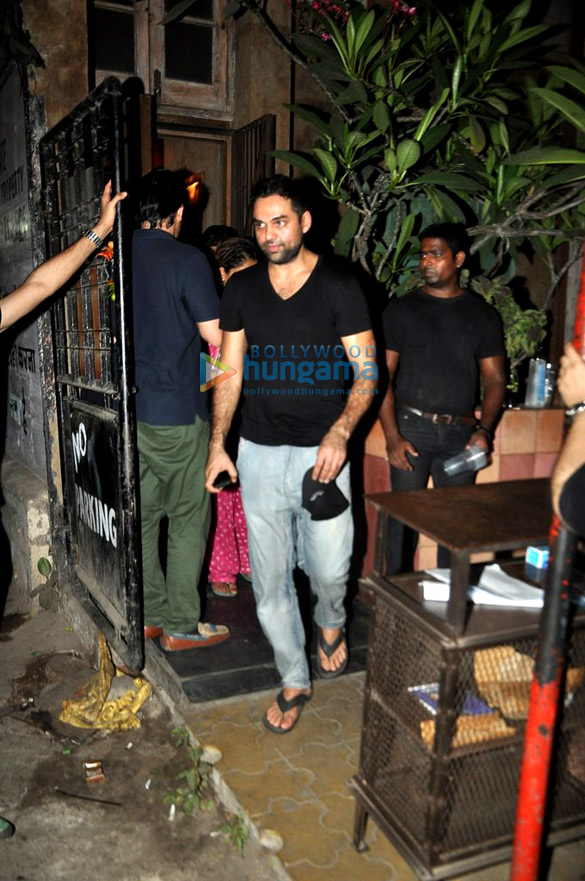 ranbir jacqueline shahid shriya party at pali bhawan 8