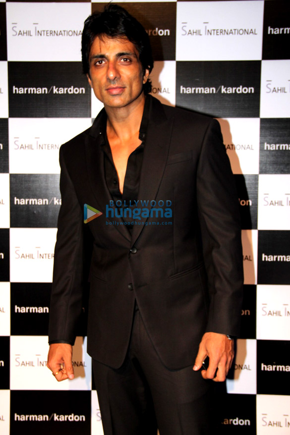 celebs grace the launch party of luxury audio brand harman kardon 7