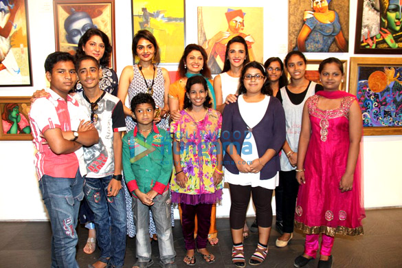 tara sharma madhu shobhaa de at cpaas art show 4