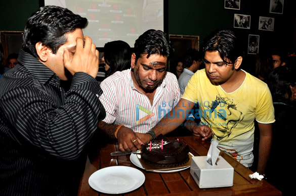 ankit tiwari akriti kakkar at sujit tiwaris birthday bash 3