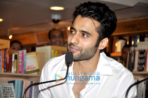 shruti jackky at the launch of dr rashmi shettys book age erase 5