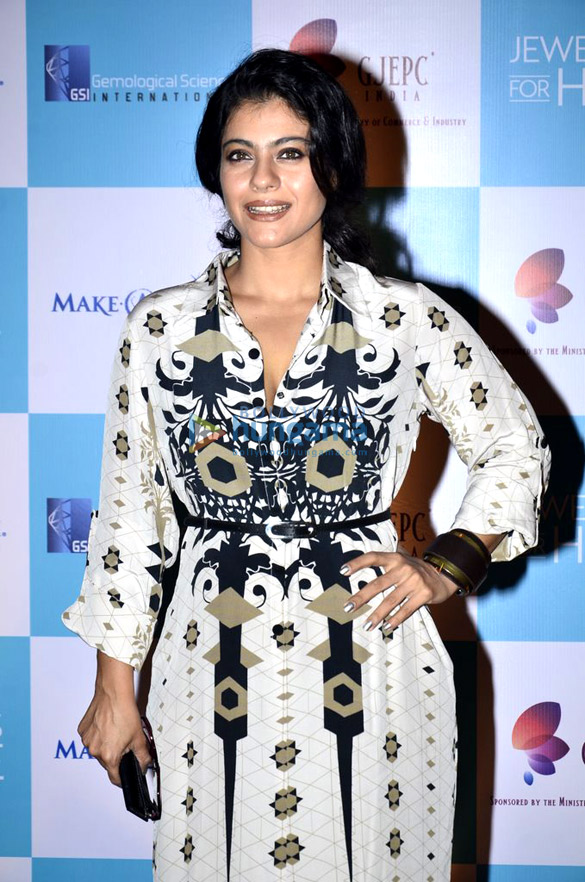 kajol boman grace the gjepc awards 2