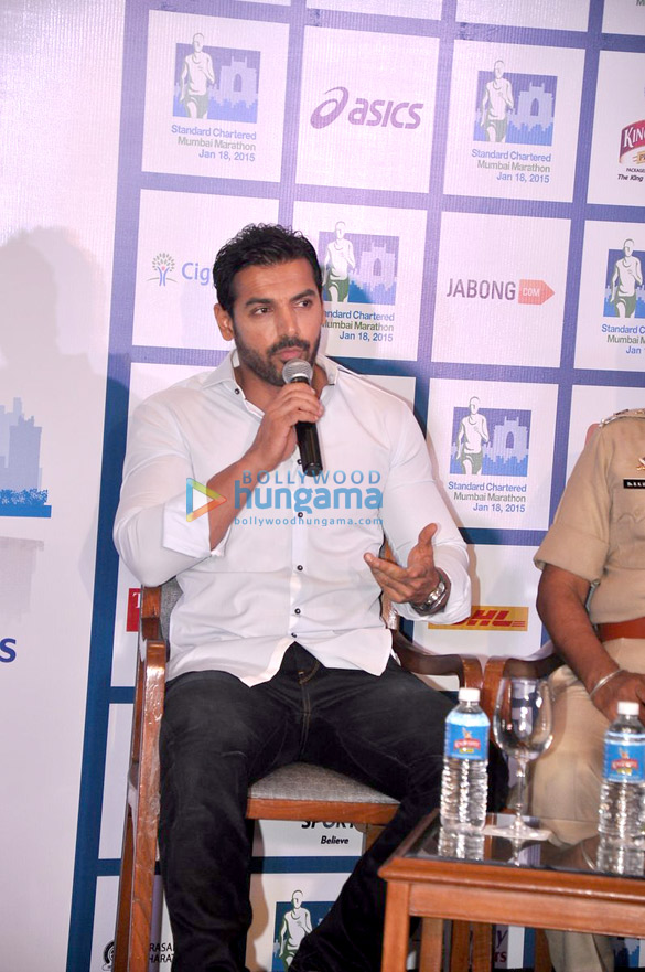 john at the press conference of standard chartered mumbai marathon 2015 5
